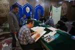 مشق شب قدر در حرم شاهچراغ