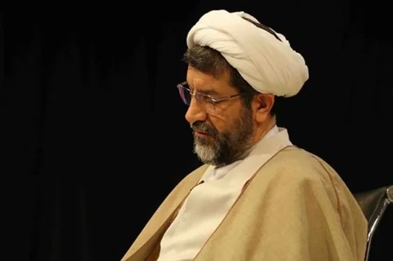 در انقلاب اسلامی فقه به کمک فلسفه آمد