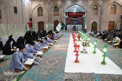 محفل انس با قرآن کریم در آستان مقدس سید حمزه (ع)