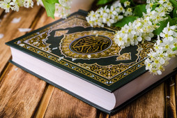 یجب أن يكون القرآن محور التحول في نمط الحياة والحوكمة الإجتماعية
