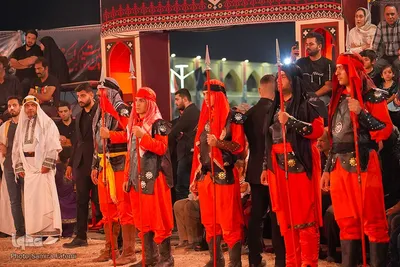 آیین تعزیه‌خوانی «دایره قسمت» در میدان امام علی (ع) اصفهان