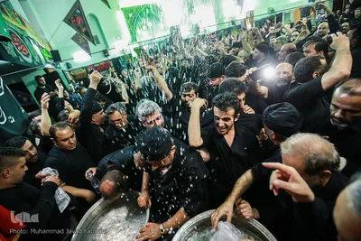 آیین سنتی طشت گذاری اردبیلی ها مسجد حاج مجید