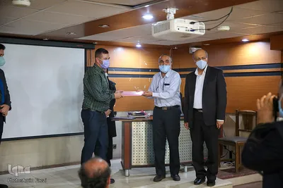 رونمایی از دستگاه پیشرفته چشم پزشکی در شیراز