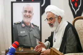 دیدار جامعه قرآنی با خانواده سردارسلامی