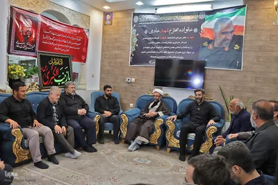 دیدار نماینده مقام معظم رهبری با خانواده سردار شهید یعقوب خادمی