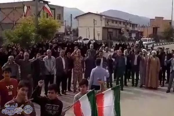 راهپیمایی ضد استکباری دانش آموزان مدارس دهستان فریم دودانگه ساری