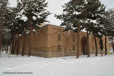 بهار 1401 با طعم برف و سرما در اهر