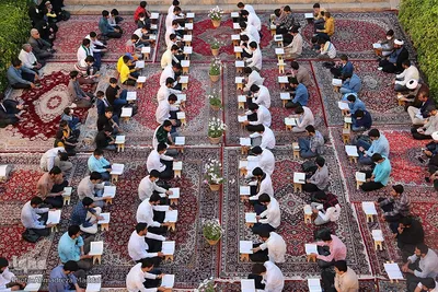 گردهمایی ۶۰۰ حافظ قران در ارامگاه حافظ‎‎