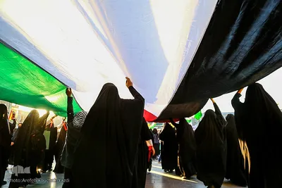 اجتماع مردمی قم در حرم حضرت معصومه