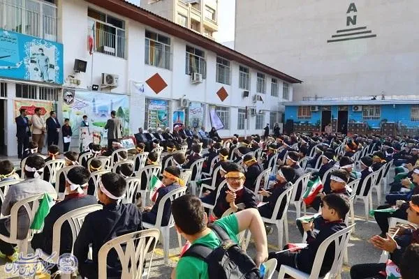 آیین جشن بیعت با امام زمان (عج)  در مدرسه برات نمایان ساری
