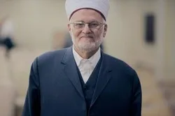 Ekrima Sabri : Les massacres ne nous empêcheront pas de défendre Al-Aqsa