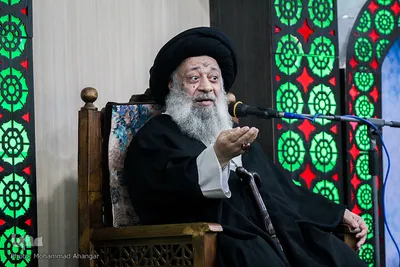 آیت‌الله سیدمحمدعلی موسوی جزایری، نماینده ولی فقیه در خوزستان در محفل انس با قرآن طلاب در مسجد امام خمینی(ره) اهواز 