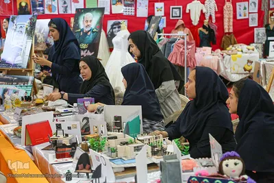 نمایشگاه هنری «شهردخت» در پل تاریخی شهرستان