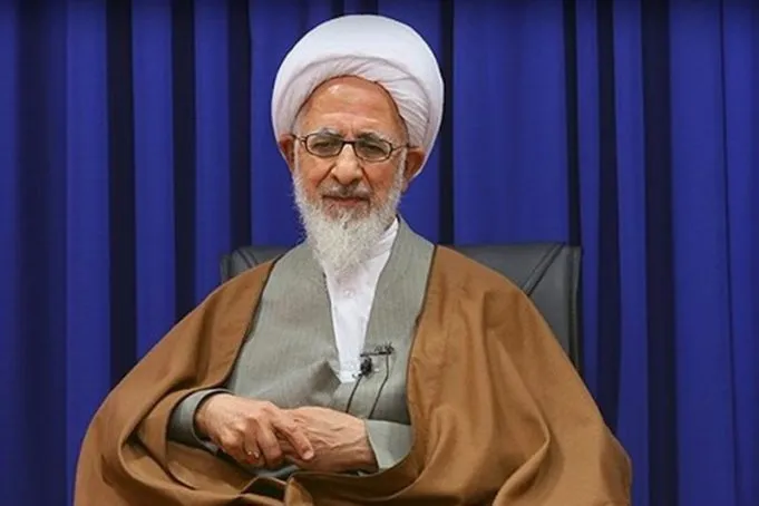 بررسی فواید دین