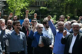 تجمع دانشگاهیان دانشگاه تهران در حمایت از خیزش دانشجویان دانشگاه‌های آمریکا