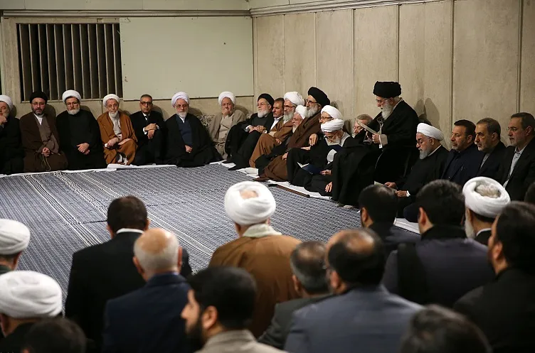 مراسم ترحیم آیت‌الله هاشمی شاهرودی با حضور رهبر معظم انقلاب برگزار شد