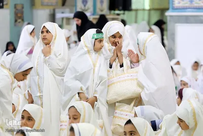 جشن تکلیف دختران دانش‌آموز در اهواز