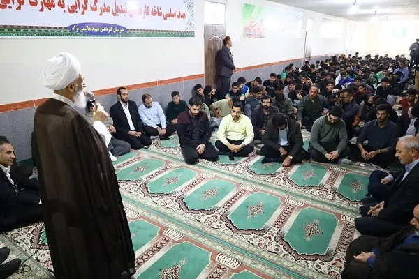 ارتقای مدارس و دانشگاه‌ها در انقلاب اسلامی