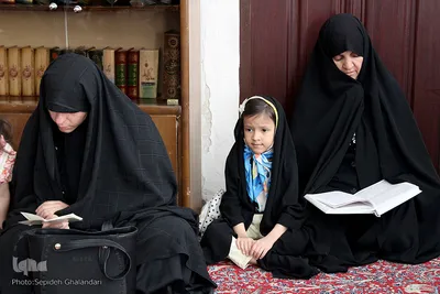 محفل جزء خوانی بانوان در مکتب نرجس (س) بیرجند