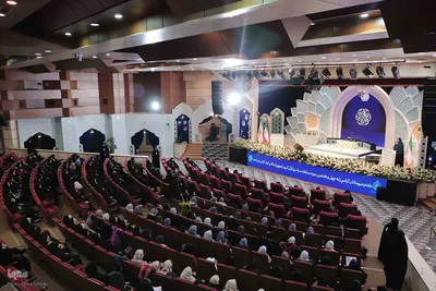 مراسم اختتامیه بخش نغمات بانوان چهل و هفتمین دوره مسابقات سراسری قرآن کریم در مصلی تبریز برگزار شد.