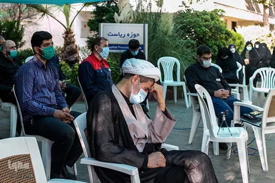 Ärzte und Pflegekräfte trauern um Imam Hussein (as.) im Freien im Krankenhaus