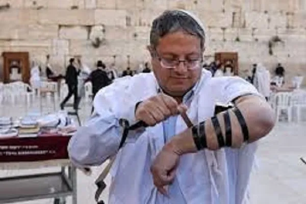 Hamas condamne les incitations sionistes contre Al Aqsa