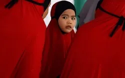 দুই সন্তানকে নিয়ে মায়ের ইসলাম গ্রহণ, আদালতের দারস্থ বৌদ্ধ বাবা