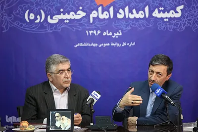 پرویز فتاح، رئیس کمیته امداد امام خمینی(ره) و حمیدرضا طیبی، رئیس جهاد دانشگاهی
