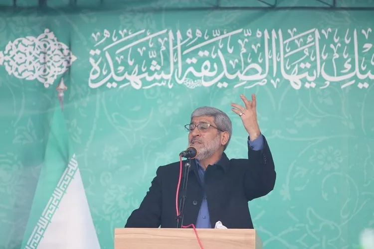 ایران اسلامی با تفکر انقلابی قدرت‌افزایی می‌کند