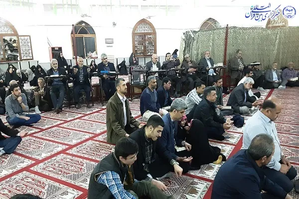 محفل شبی با قرآن کریم در بابلسر