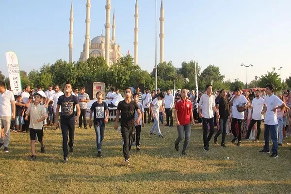 Adana’da “Müslüman Gençlik Şöleni” düzenlendi