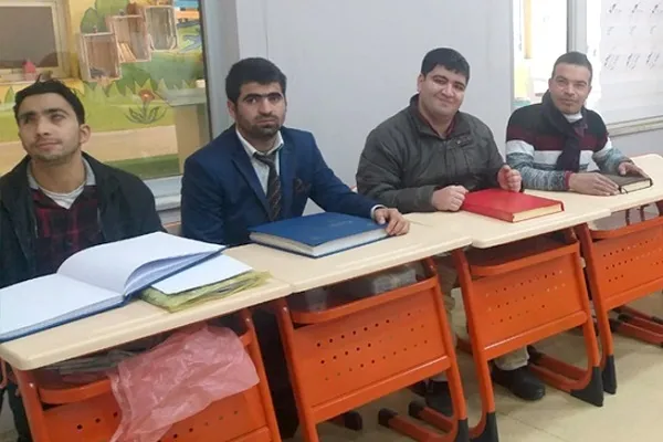 Görme engelli Adem Toprak, Kur'an-ı Kerim'i hatmetti