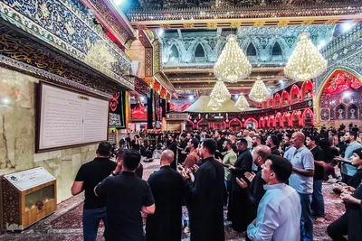 بین الحرمین در انتظار پیکر مطهر رهبر شهید
