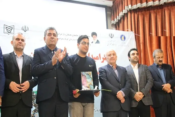 روز ملی نخبگان با تجلیل از برگزیدگان علمی و فرهنگی در ساری برگزار شد