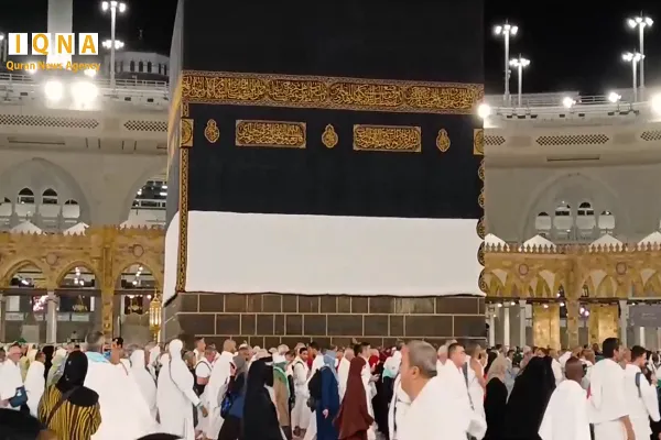 Suasana rohani jemaah haji tawaf di rumah Tuhan + klip