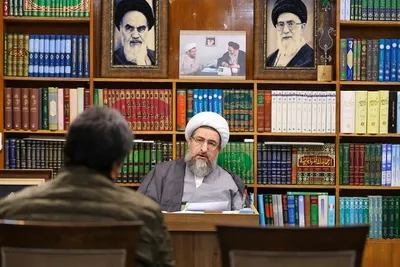 دیدار اقشار مختلف مردم با امام جمعه تبریز