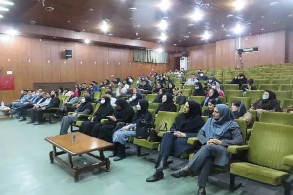 نشست بررسی وضعیت آسیب‌های اجتماعی در ایران امروز برگزار شد