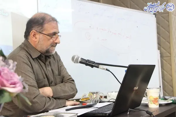 کارگاه آموزشی دو روزه بازآموزی داوری و تربیت ممتحن حفظ قرآن کریم در ساری