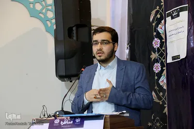 آخرین روز مسابقات مناظرات دانشجویی در غرفه ایکنا در یازدهمین روز از برگزاری بیست و هفتمین نمایشگاه بین المللی قرآن کریم