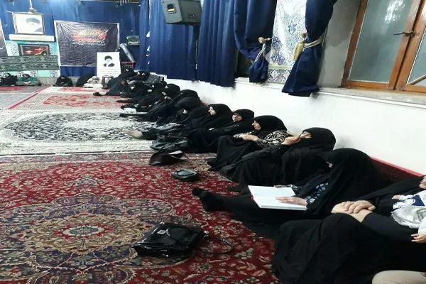 همایش منشور عزت در امامزاده عباس(ع) ساری برگزار شد+تصاویر