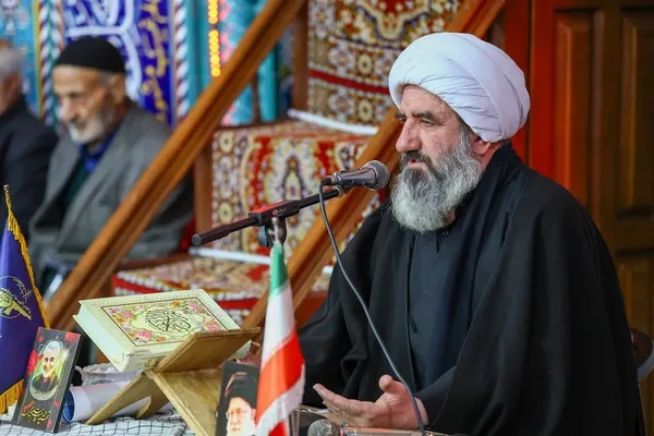 مجلس بزرگداشت قائد امت در مسجد حضرت ابوالفضل (ع) مارالان