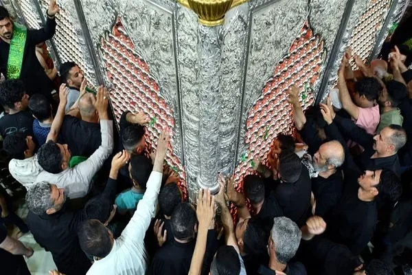 مشاركة أكثر من 850 موكباً خدمياً وعزائياً بإحياء ذكرى شهادة الإمام العسكري (ع) + صور