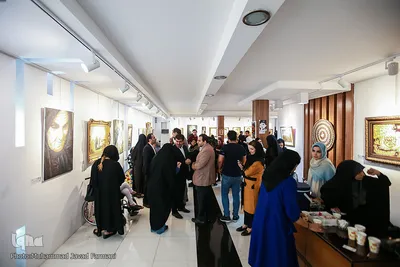 نمایشگاه هنر همای