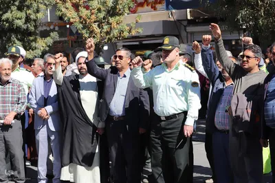خروش ملایری‌ها علیه جنایت‌های رژیم کودک‌کش صهیونیستی