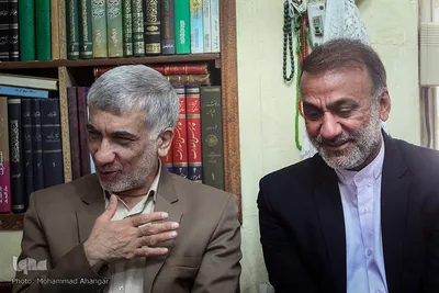 از سمت راست محمد جوروند مدیرکل فرهنگ و ارشاد اسلامی خوزستان و عبدالهادی فقهی‌زاده، معاون قرآن و عترت وزیر ارشاد