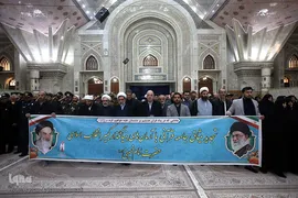 مراسم تجدید میثاق جامعه قرآنی کشور با آرمان‌های معمار کبیر انقلاب اسلامی، امام خمینی(ره) در حرم مطهر امام راحل