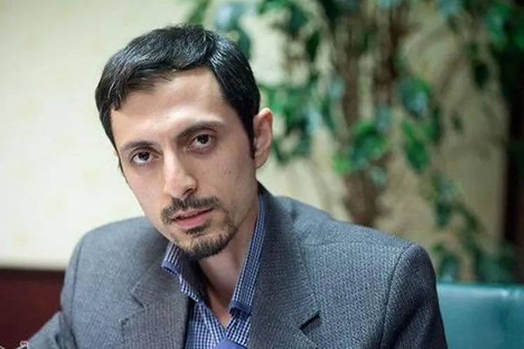 استقراض جایگزین درآمدهای نفتی در بودجه 99 شده است
