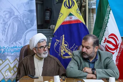 نشست خبری هجدهمین جشنواره سراسری تئاتر مقاومت(بخش رادیو تئاتر)در شیراز