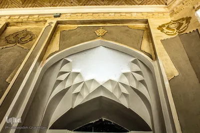 نگاهی به تاریخ در عمارت جهانی اکبریه بیرجند