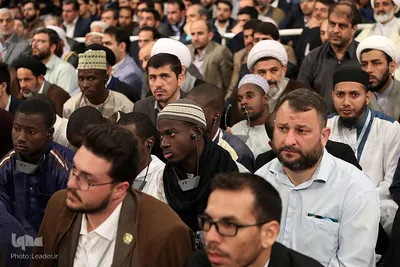 دیدار مسئولین و شرکت کنندگان سی‌وششمین دوره مسابقات بین‌المللی قرآن با رهبر انقلاب